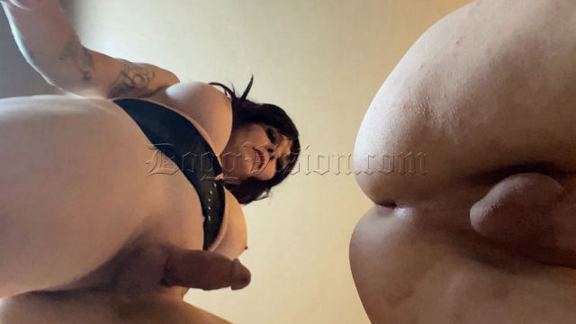 Mature Trans Models Fuck and Suck at Home